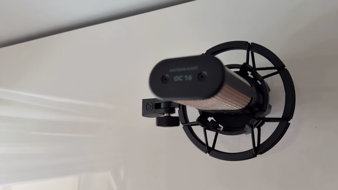 The OC16 in its spider shockmount, seen from below with the top plate toward the camera