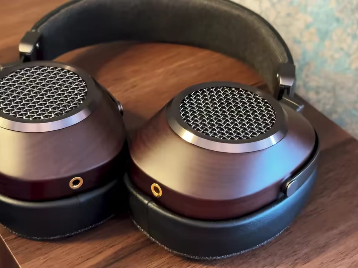 Sivga Anser Review: Open-Back Bass $2k Cans Can't Touch
