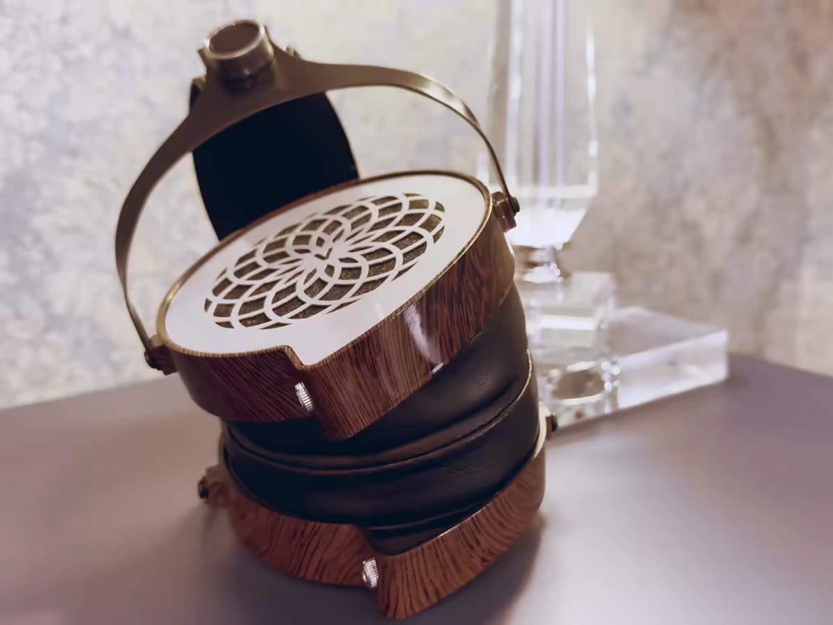 Verum Audio Verum 1 Review: The Planar Scared of Treble