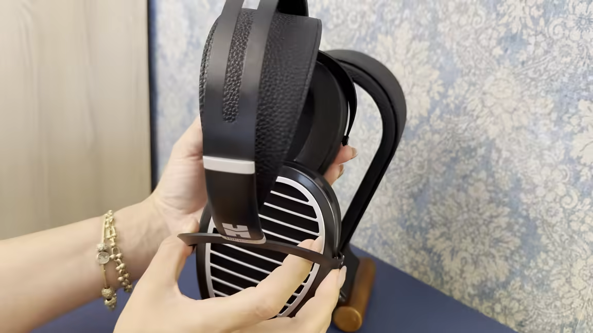 The Ananda Stealth's large egg-shaped earcup with its silver grille and three-material hybrid pad