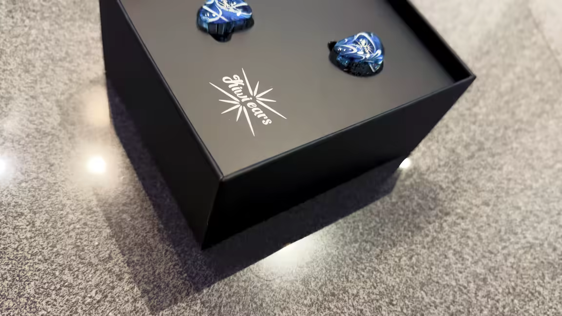 The Kiwi Ears Orchestra Lite's semi-transparent blue shells exposing the balanced-armature drivers inside