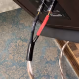 Melodika Brown Sugar BSSC4500 speaker cables litz accessory - right side of a head-to-head comparison with AudioMica 4-all-in-1 Cable Set