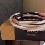 Melodika Brown Sugar BSSC95xx speaker cables litz accessory - related review (8.5/10 Highly Recommended) linked from the Ortvik Parametric Tower review